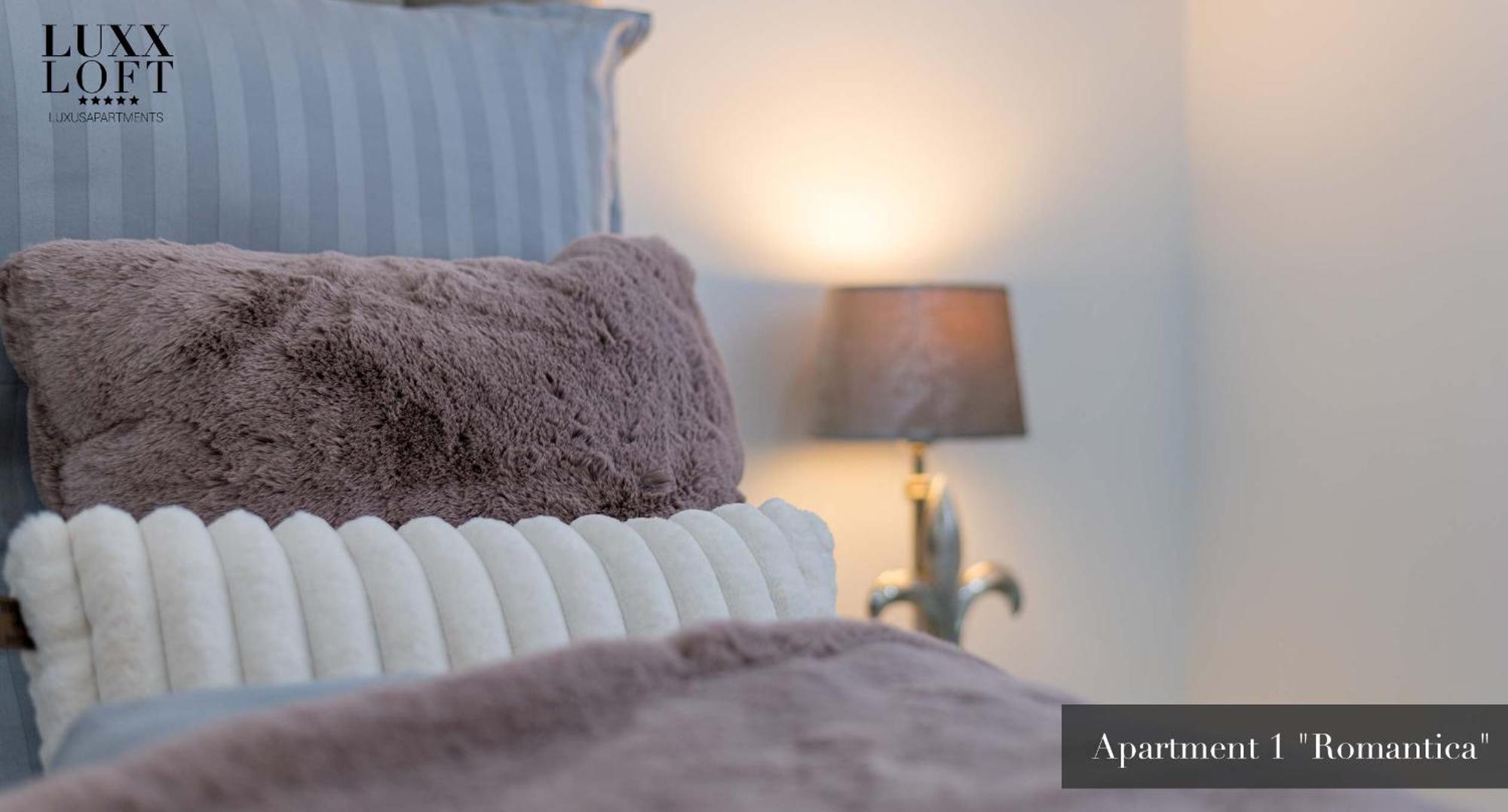 Luxxloft Luxusapartments เวทซ์ลาร์ ภายนอก รูปภาพ