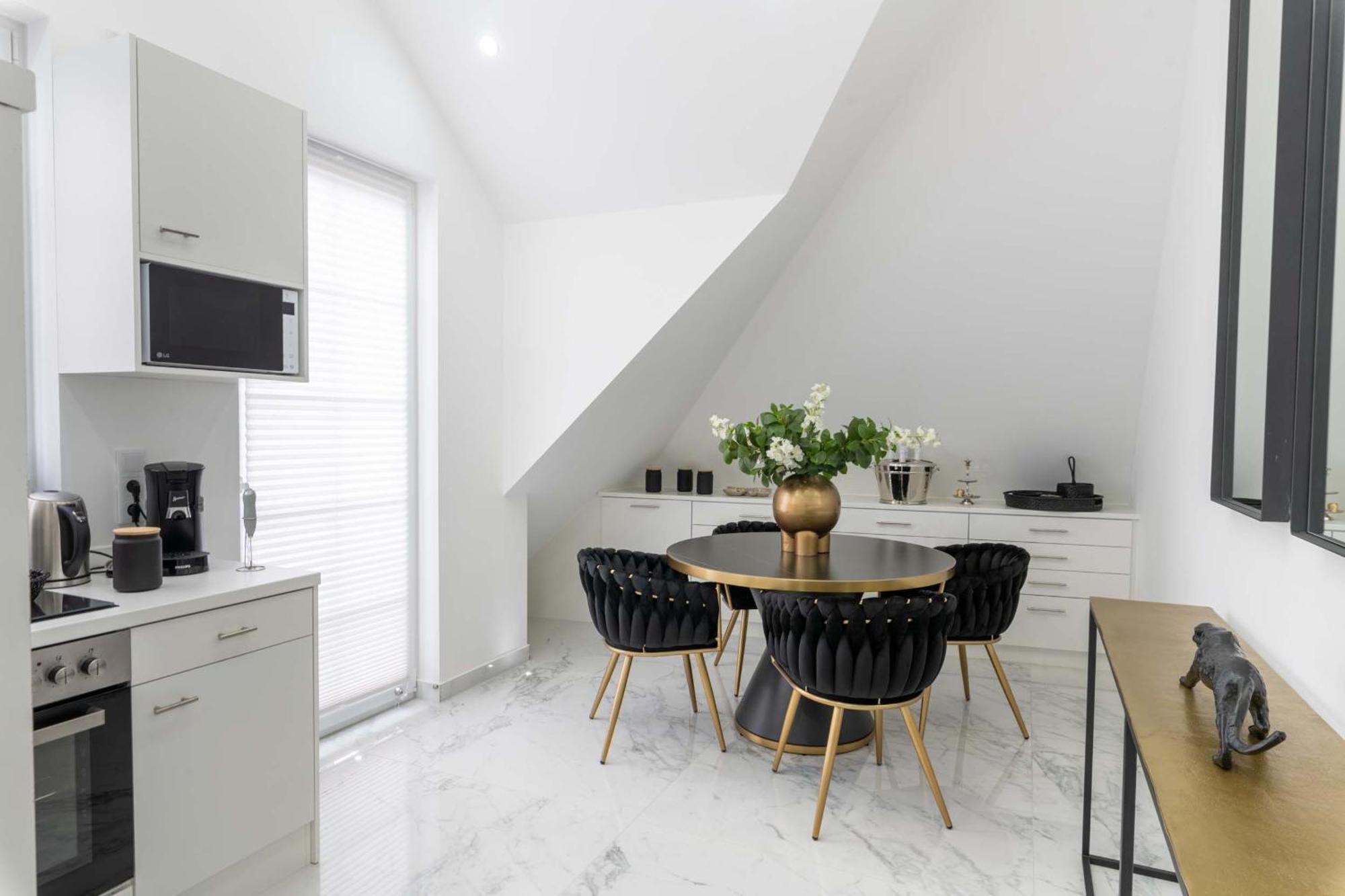 Luxxloft Luxusapartments เวทซ์ลาร์ ภายนอก รูปภาพ