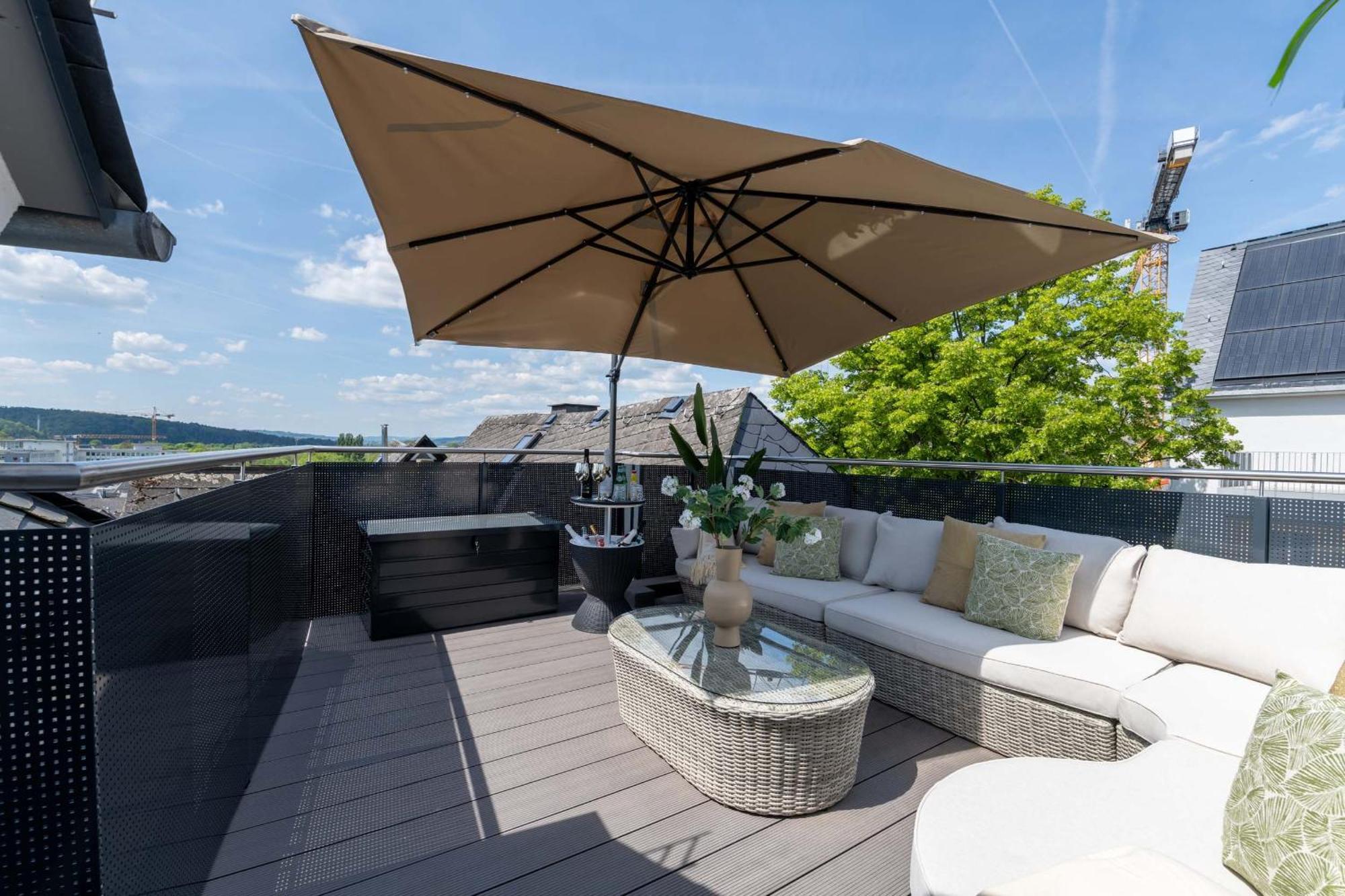 Luxxloft Luxusapartments เวทซ์ลาร์ ภายนอก รูปภาพ